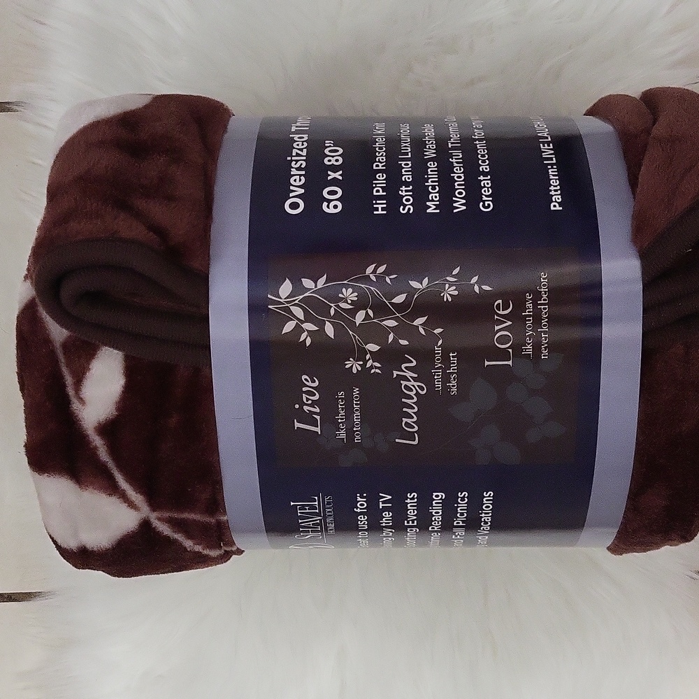 Brand New SHAVEL OVERSIZED HIGH PILE  THROW BLANKET